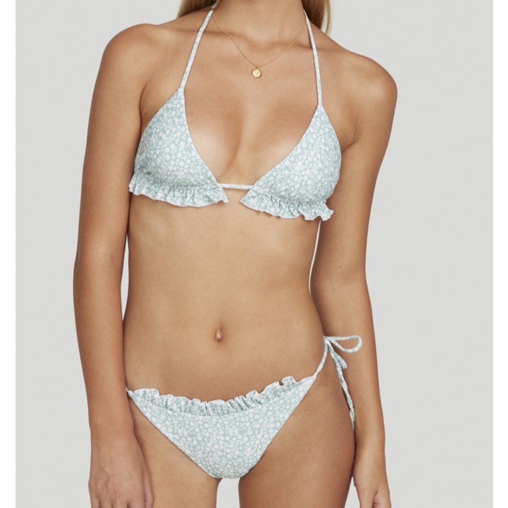 ISO: 2 Faithfull the Brand Le Fleur Bikinis